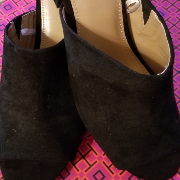 Open toe back slide with a chunky heel - Picture 2 of 4